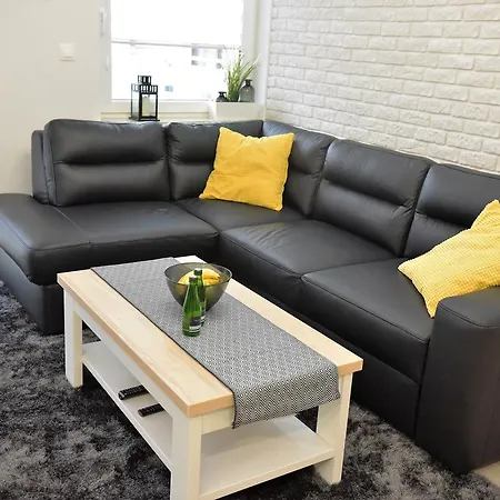 Platan Opieszyn 2 Apartamento *